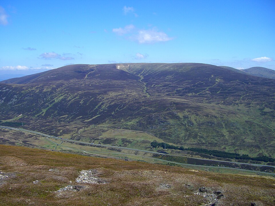 A' Bhuidheanach Bheag, 936 m, Highland/Perth and Kinross