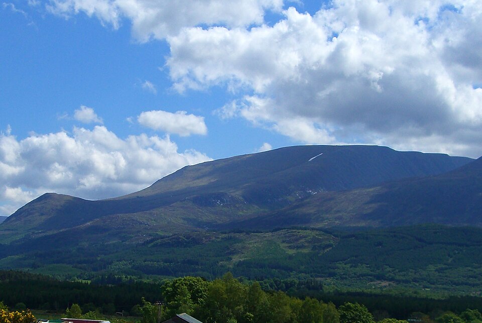Aonach Mor, 1220 m, Highland