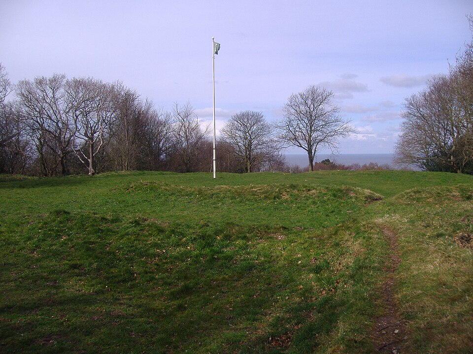 Beacon Hill, 105 m, Norfolk