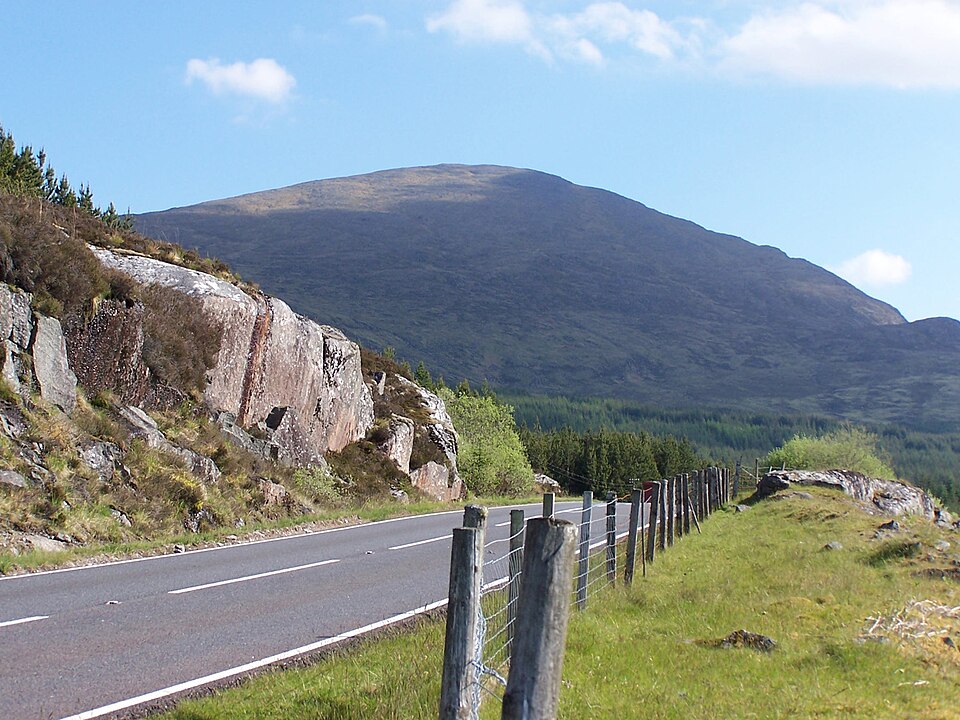 Beinn a' Chaorainn, 1049 m, Highland