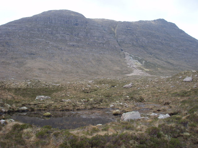 Beinn a' Chearcaill, 725 m, Highland