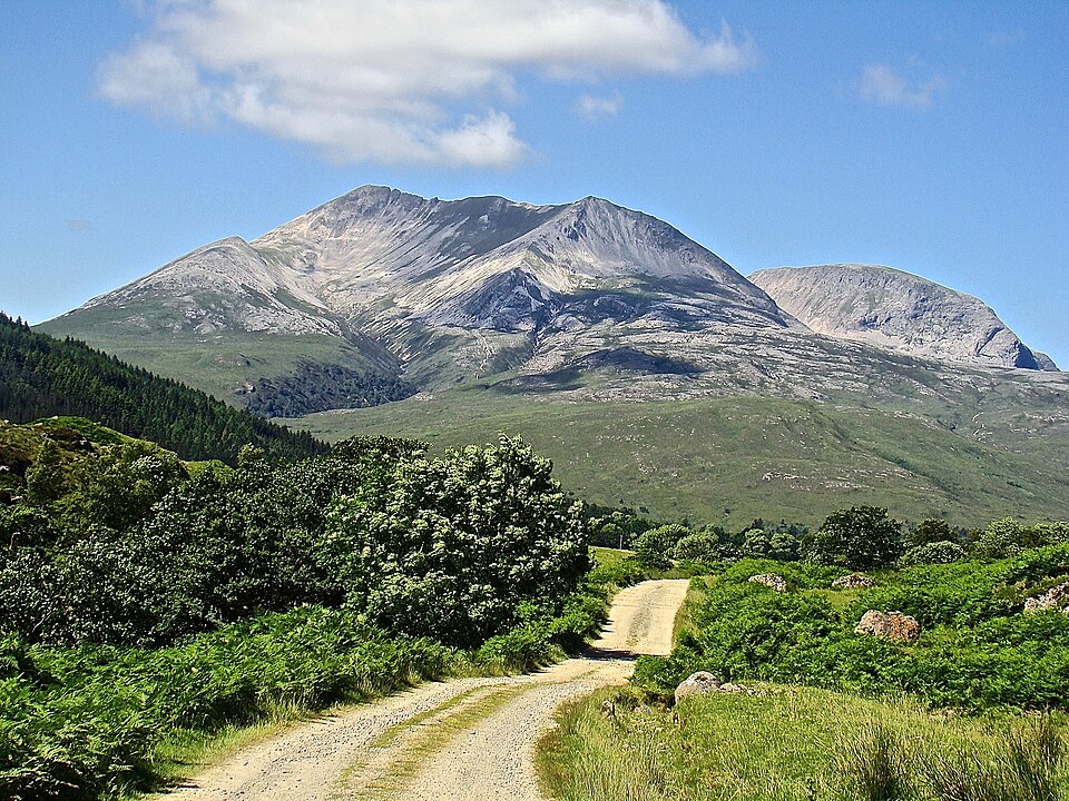 Beinn Eighe - Ruadh-stac Mor, 1010 m, Highland