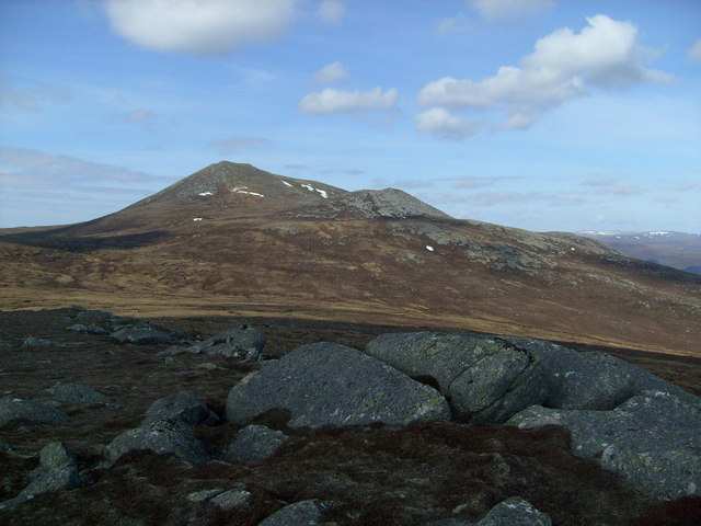 Carn Chuinneag, 839 m, Highland
