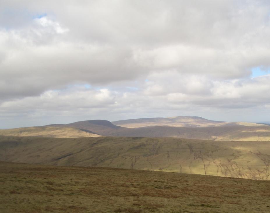 Fan Nedd, 663 m, Powys