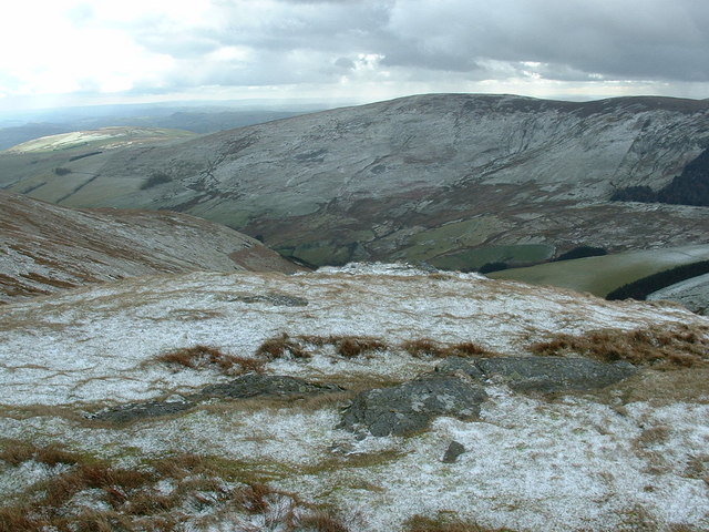 Foel Wen, 691 m, Powys/Wrexham
