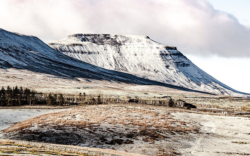 Ingleborough, 723 m, North Yorkshire