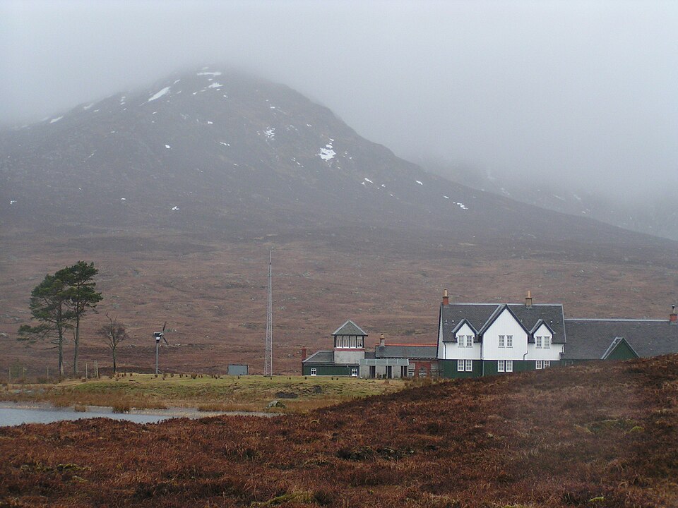 Leum Uilleim, 907 m, Highland