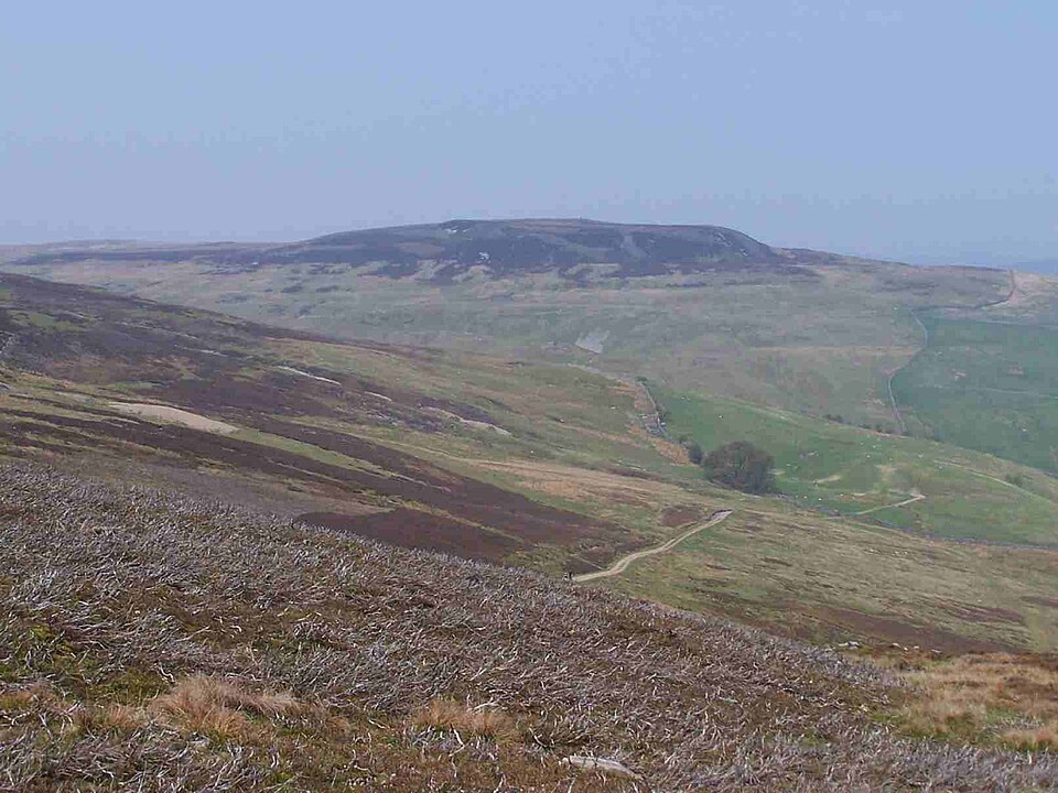 Lovely Seat, 675 m, North Yorkshire