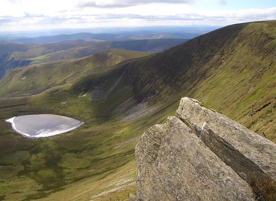 Moel Sych, 827 m, Denbighshire [Sir Ddinbych]/Powys