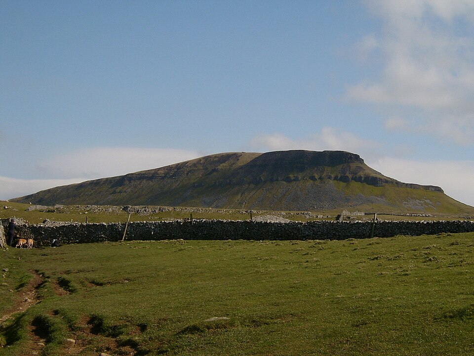 Pen-y-ghent, 694 m, North Yorkshire
