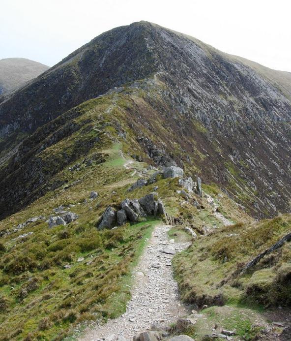 Pen yr Helgi Du, 833 m, Conwy