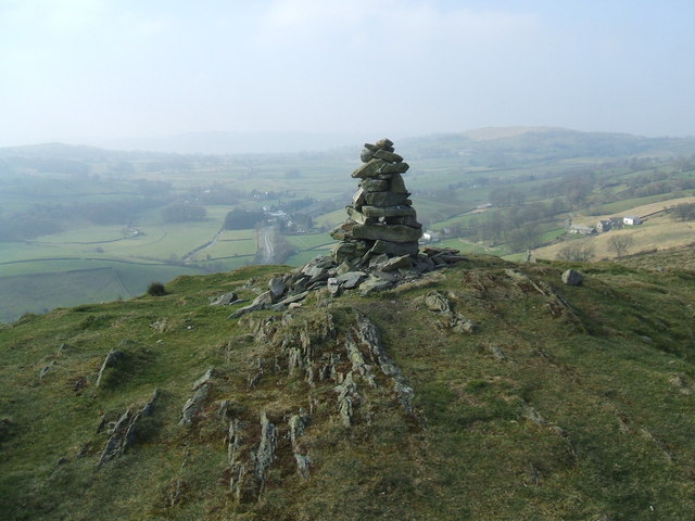 Reston Scar, 255 m, Westmorland and Furness
