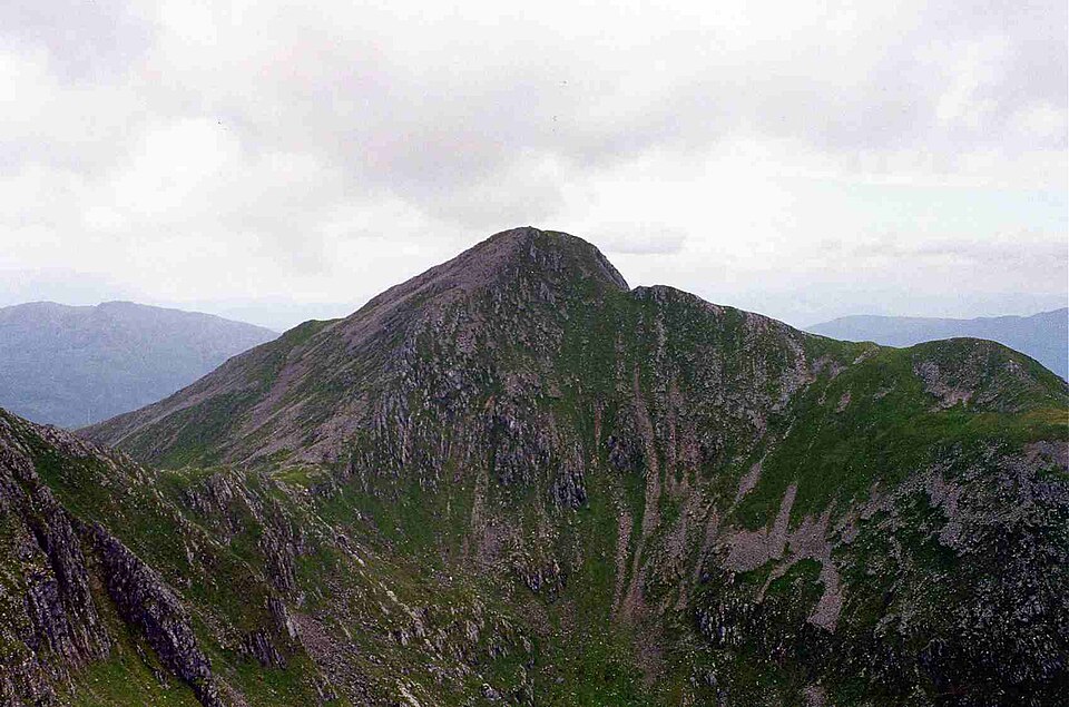 Sgurr Fhuaran, 1069 m, Highland