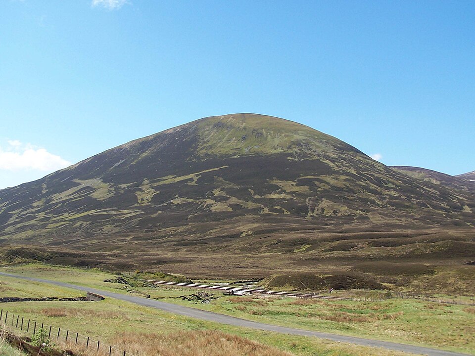 The Sow of Atholl, 799 m, Perth and Kinross