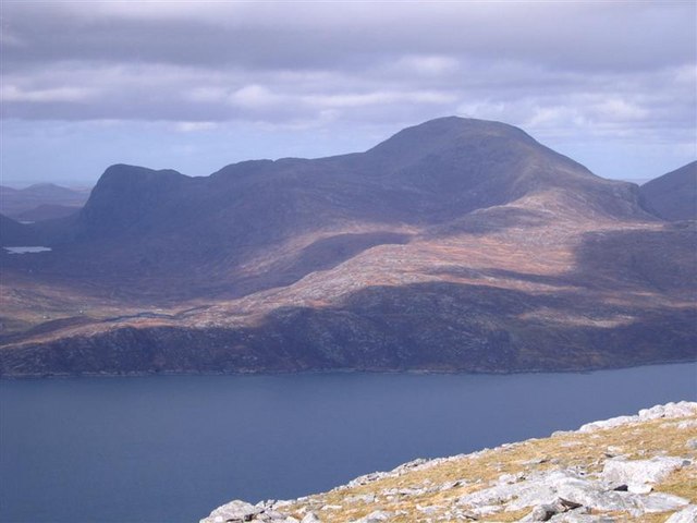 Uisgneabhal Mor, 730 m, Na h-Eileanan Siar [Western Isles]
