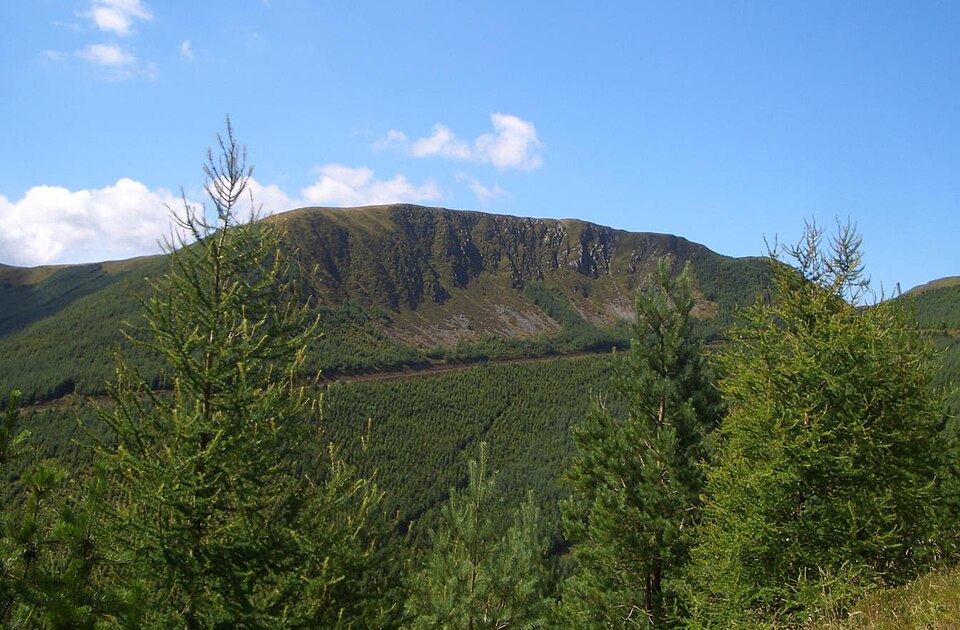 Waun-oer, 670 m, Gwynedd