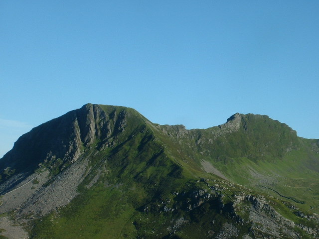 Y Garn, 633 m, Gwynedd