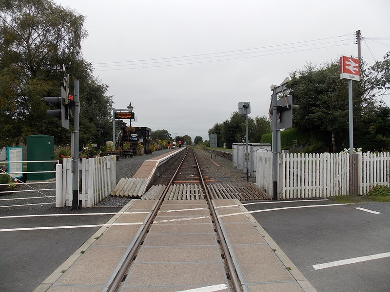 Dolau railway station