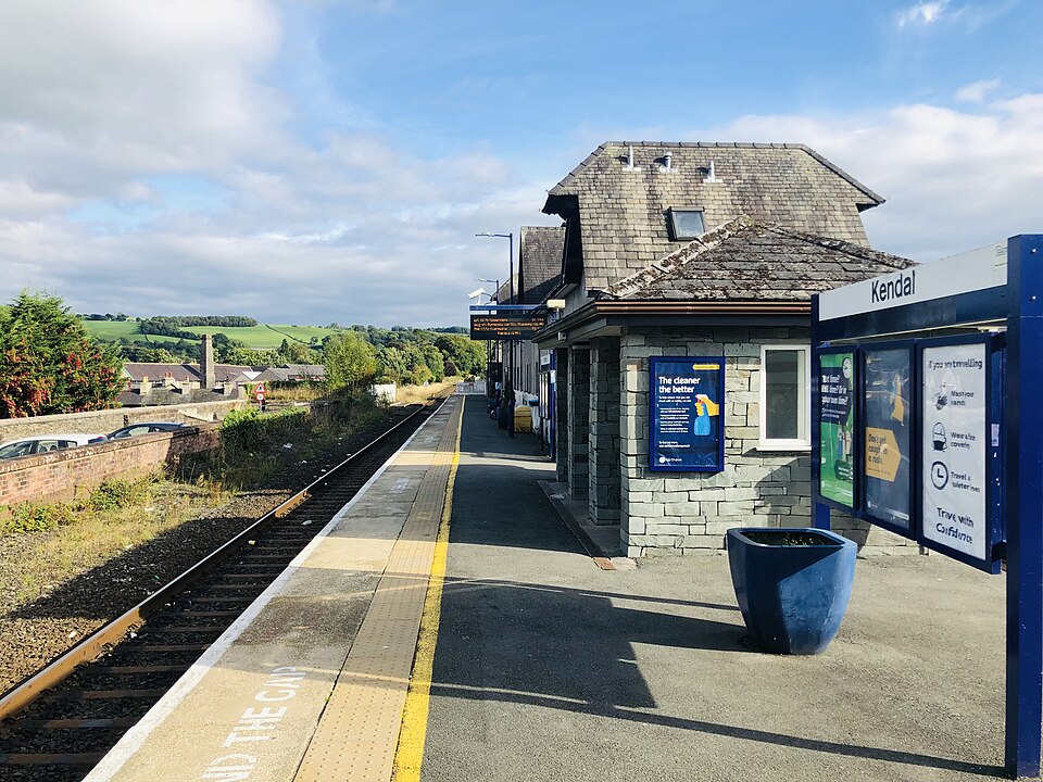 Kendal railway station
