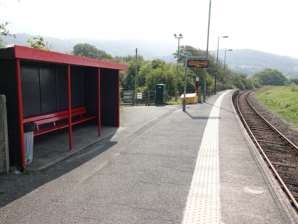 Morfa Mawddach railway station