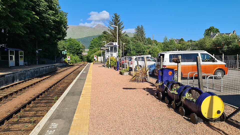 Taynuilt railway station