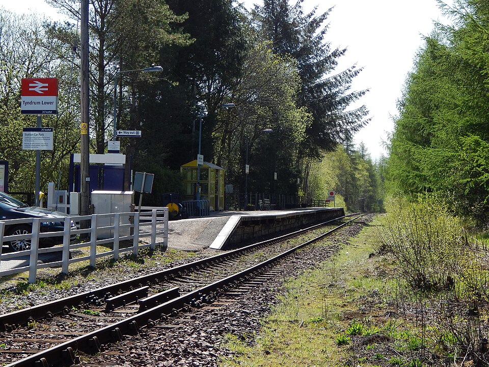Tyndrum Lower railway station